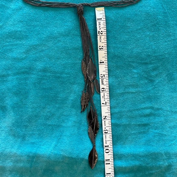 Drop Necklace & Earrings Set - Leaf Design - Gunmetal - Picture 10 of 14